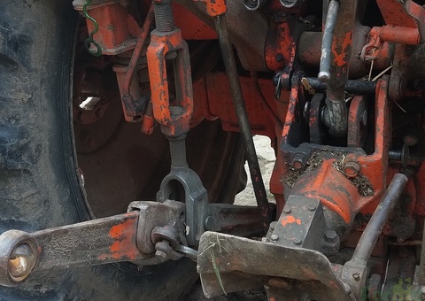 Ciągnik MTZ 82 - 6/8
