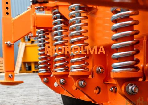 Pług komunalny śnieżny FK MACHINERY 290 CPSV/CPCV strzałkowy do śniegu - 4/5