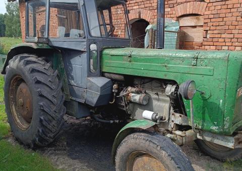 Ciągnik rolniczy Ursus C-355