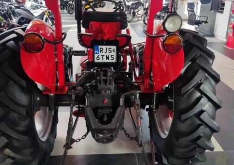 Ciągnik rolniczy Massey Ferguson MF 130 1967 rok odrestaurowany - 4/20