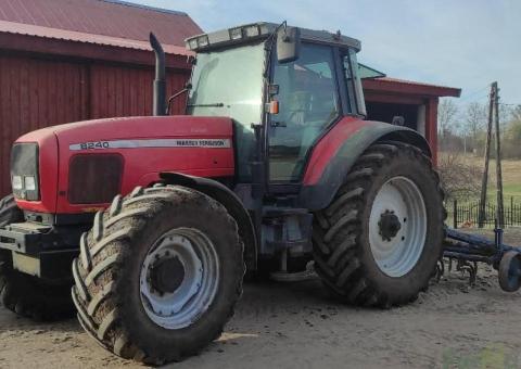 Massey Ferguson 8240 - 1/3